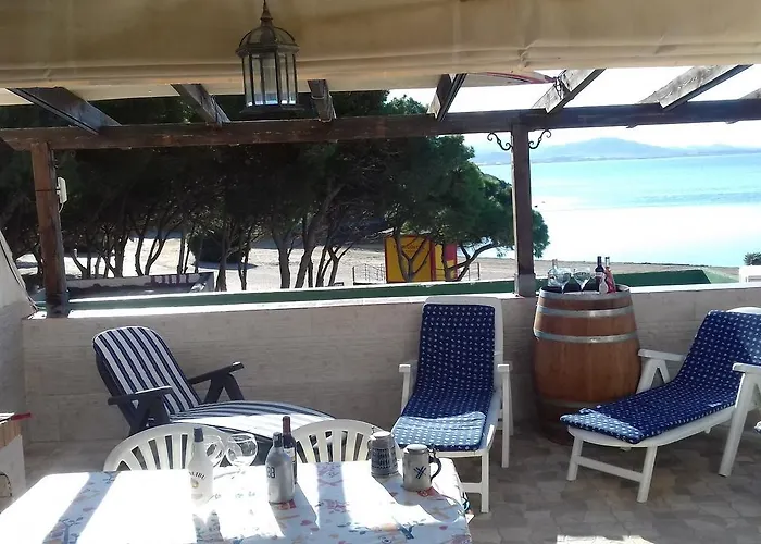 Cala Del Pino 拉曼加戴尔马尔梅纳