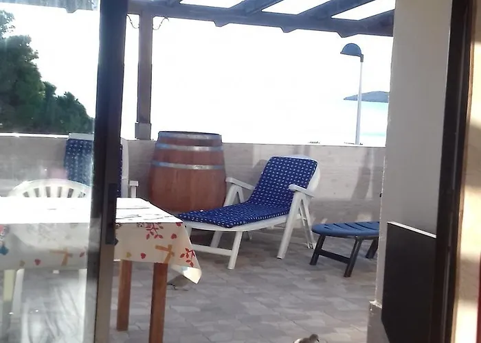 Cala Del Pino 公寓 *