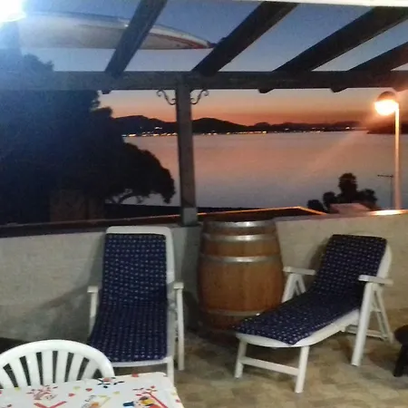 Apartamento Cala Del Pino *