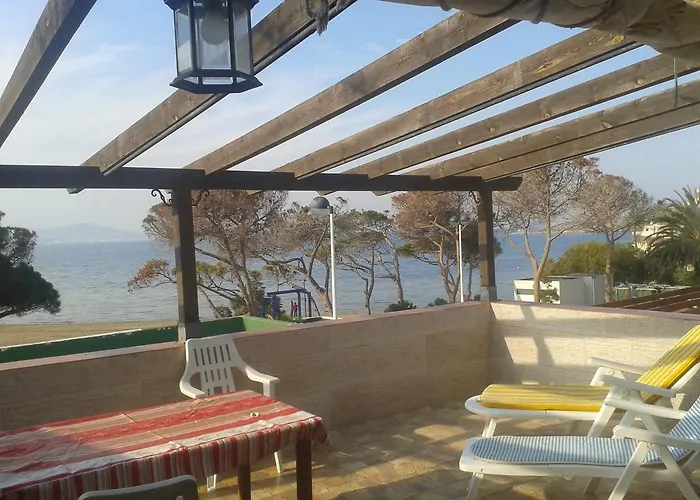 Cala Del Pino アパート